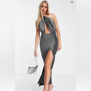 Sexy cut out front maxi dress with slit in silver sparkle sz 8 M